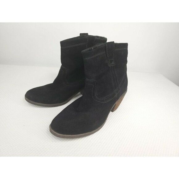 Call It Spring Black Suede Western Booties Boots Size 9 - Picture 1 of 8